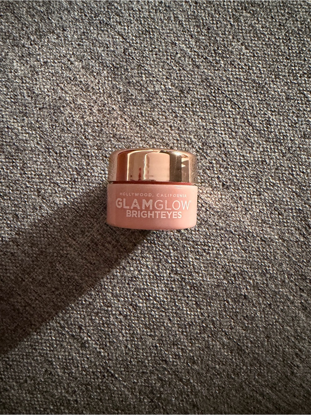 GLAMGLOW BRIGHTEYES Eye Treatment Gel — Pink with Gold Cap